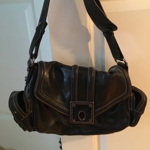 Black shoulder bag